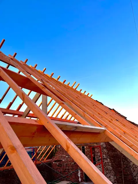 Charpente traditionnelle — pendant les travaux