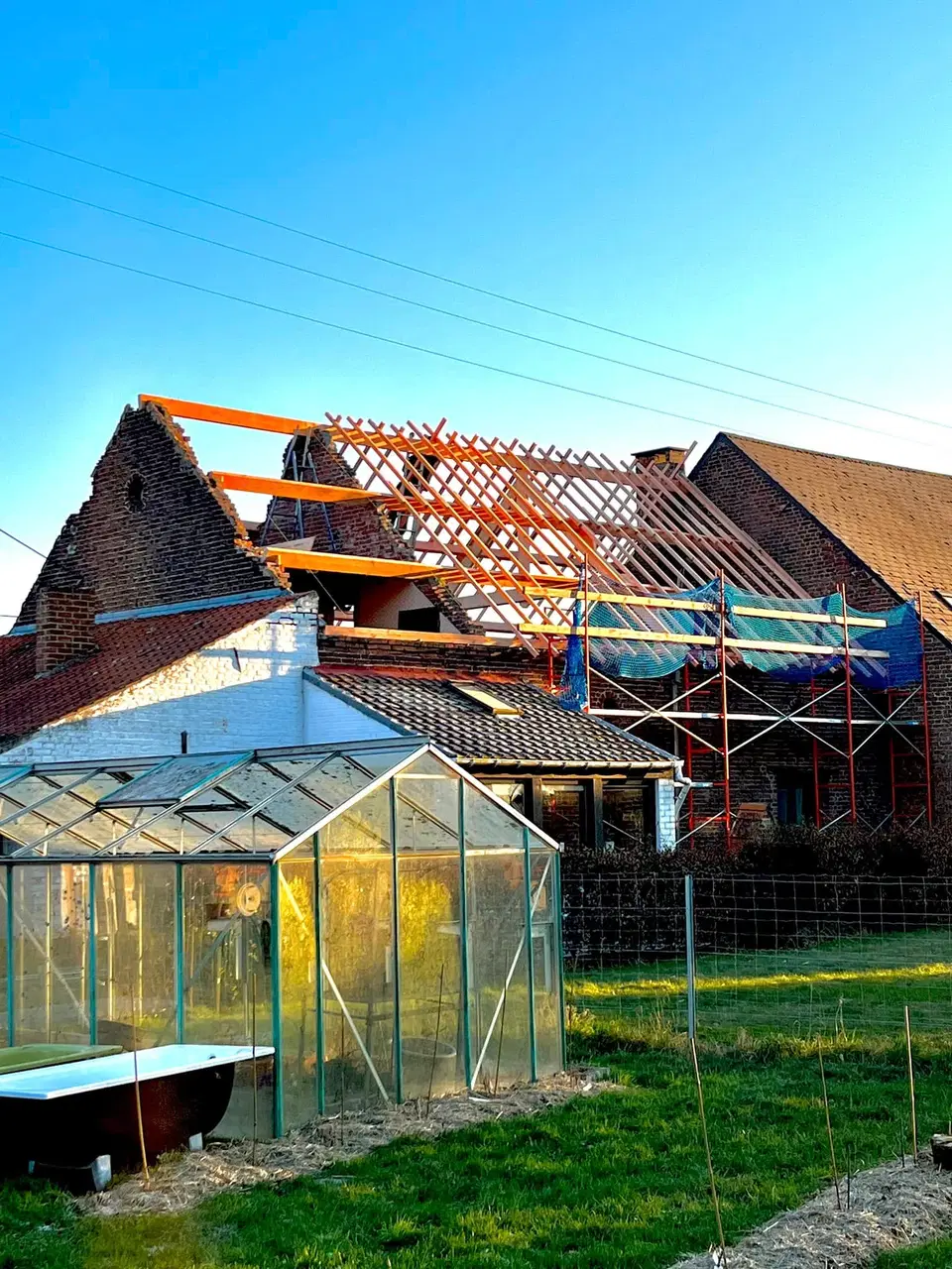 Charpente traditionnelle — vers la fin du chantier