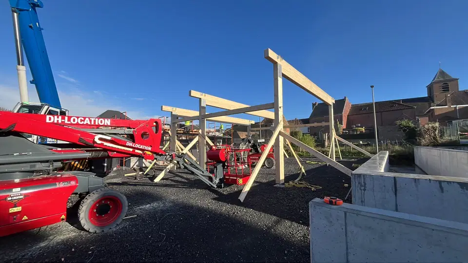 Halle de Toscane — vers la fin du chantier